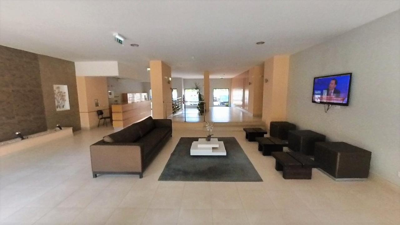 Apartamentos Turisticos Rocha Tower 3 بورتيماو المظهر الخارجي الصورة