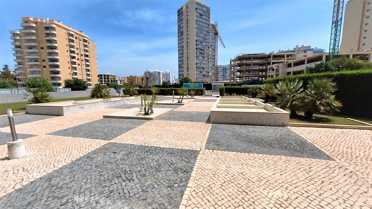 Apartamentos Turisticos Rocha Tower 3 بورتيماو المظهر الخارجي الصورة